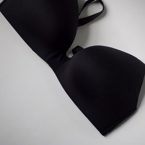 UNIQLO | 3D Hold Wireless Bra | Black